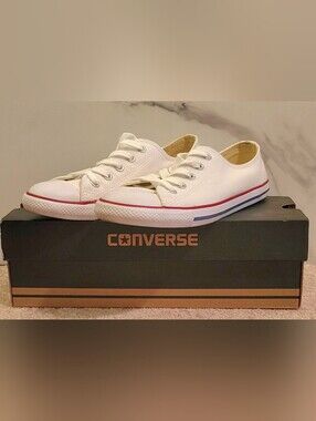 Converse Chuck Taylor All Star Low Top Sneakers White Women's Size 6